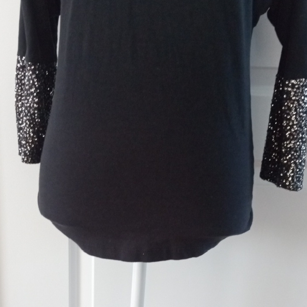 Black Sequin 3/4 Sleeve Women's Top - Picture 4 of 10